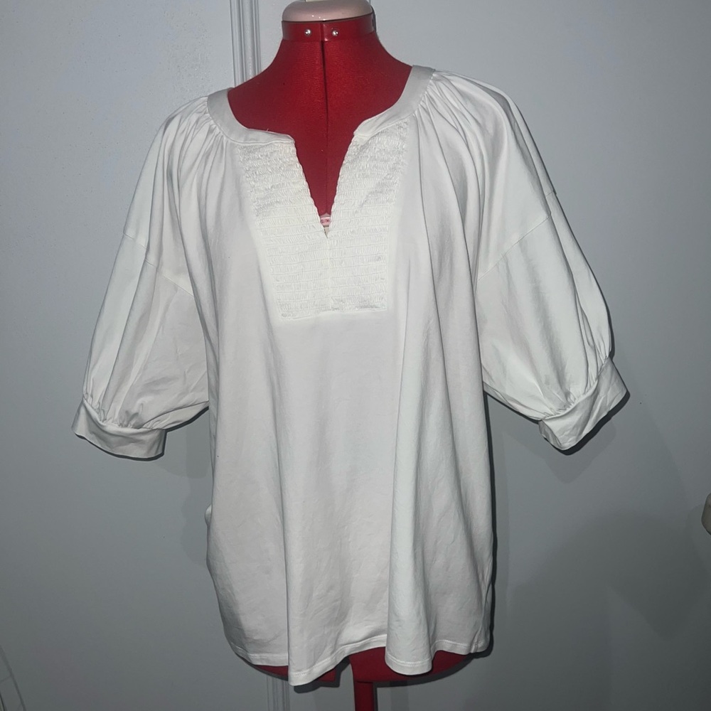 Chico’s Elegant White Women's Top Short Sleeve Blouse size 2 large